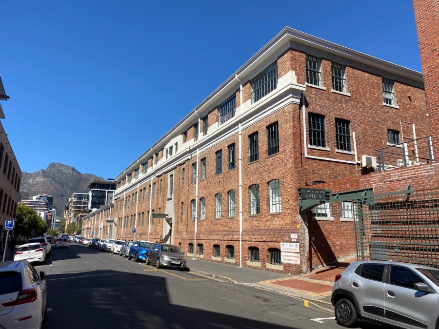 2 Bedroom Property for Sale in De Waterkant Western Cape